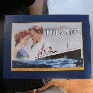 Titanic collectors edition VHS